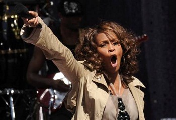 CNN: Whitney Houston rengeteget ivott