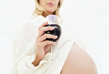 Terhesség alatt tilos az alkohol!