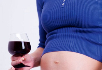 Agyi rendellenességhez vezet a magzatkori alkoholhatás