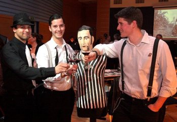 Borszalon, ezúttal fehérben