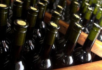Egymillió liter olasz bort foglaltak le Magyarországon