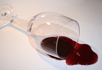Allergiás rohamok kiváltója lehet a vörösbor