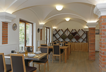 Buzás beszédes borai: újdonságok Kötcsén