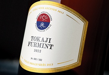 Kalapács alá kerülnek a tokaji borok