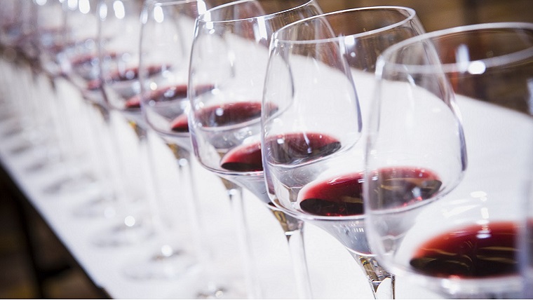 10 kifejezés, amit ismerned kell, ha vörösbort vásárolsz