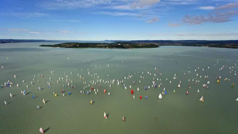 Balaton: melyik jobb, a déli vagy az északi part? Szavazz!