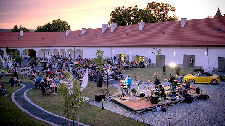 Hét varázslatos jazz-est vár Pannonhalmán