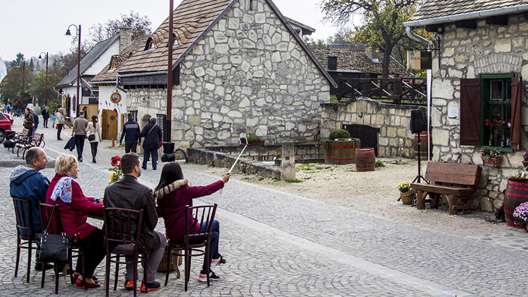 Őszi-téli programdömping az etyeki Gasztrosétányon