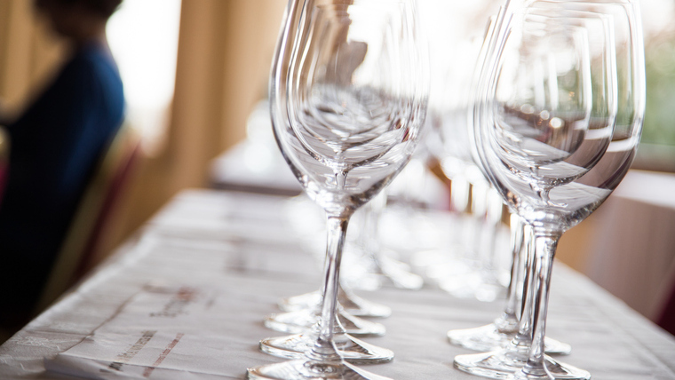 Alternatív csomagolású borok is nevezhetnek a Decanter World Wine Awards 2023-ra