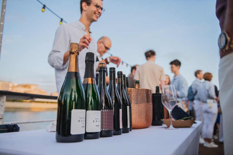 Azt hittük, jól ismerjük a Winelovers River Nightot – aztán felszálltunk a hajóra