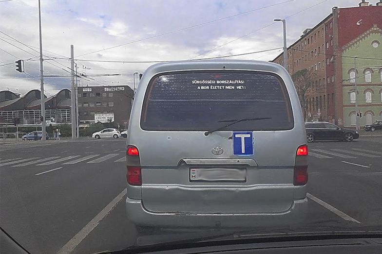 Íme a bor-rohamkocsi