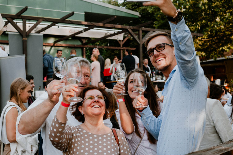 Summer Party a Dunánál, igazi nyári borokkal