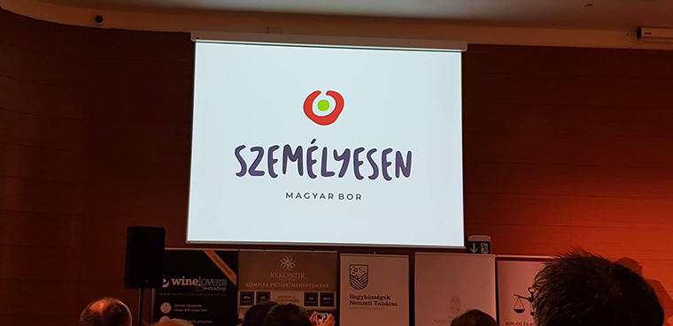 Ilyen volt az első magyar CyberBor konferencia