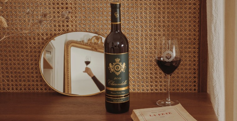 Híres koccintások a történelem nagy pillanataitól az Oscar-gála afterpartyjáig