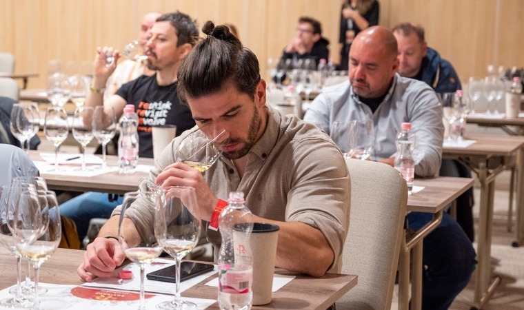 Tomor Danira emlékezünk Tomor Danira emlékezünk