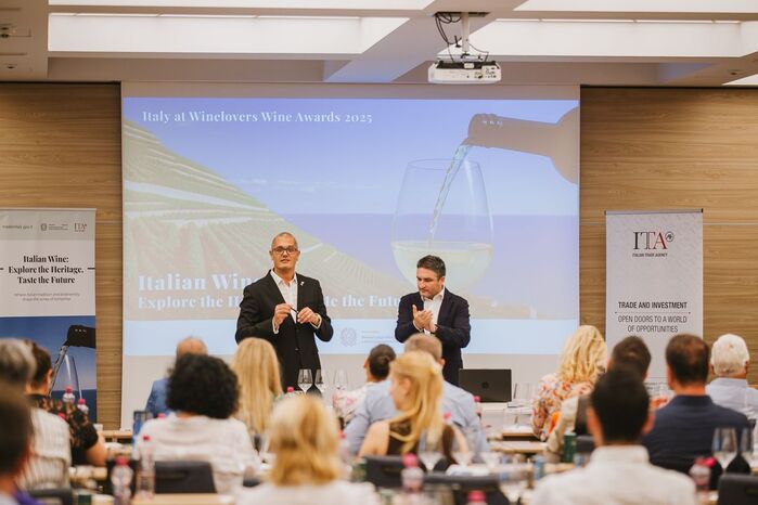 Az olasz borok kiválósága a budapesti Winelovers Wine Awards 2025 rendezvényen Az olasz borok kiválósága a budapesti Winelovers Wine Awards 2025 rendezvényen