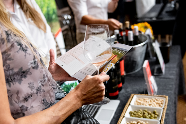 Winelovers X - Experts, Exhibition, Exclusivity: ahol a borvilág krémje, a borászok és a fogyasztók találkoznak