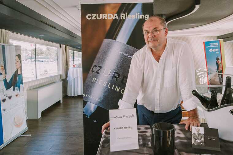 Egy jó, hagyományos rajnai rizlingért nem kell Németországig menni – elég a Pannonhalmi borvidék felé venni az irányt