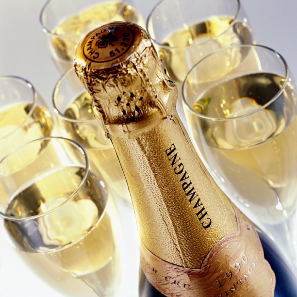 300 millió palack fölött zárta a tavalyi évet Champagne