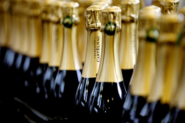 300 millió palack fölött zárta a tavalyi évet Champagne